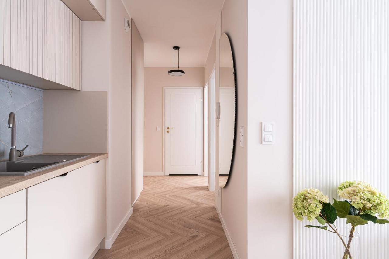 Rentplanet - Nowa Manufaktura Leilighet Wrocław Eksteriør bilde