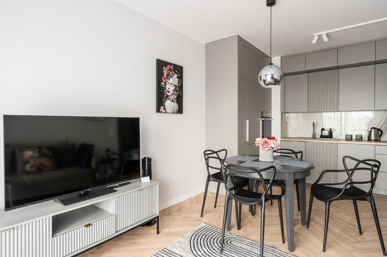 Rentplanet - Nowa Manufaktura Leilighet Wrocław Eksteriør bilde